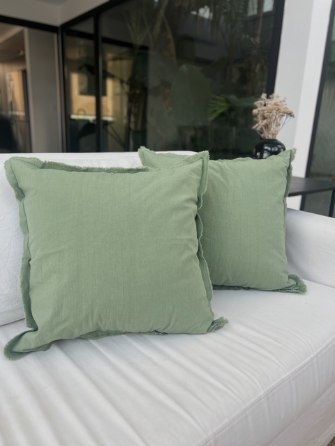 ALMOHADON VERDE 50x50