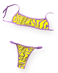 Bikini Spetini en internet