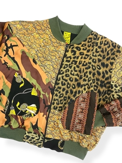 Bomber Print en internet