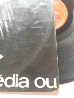 MUTANTES - A DIVINA COMEDIA OU ANDO MEIO DESLIGADO - comprar online