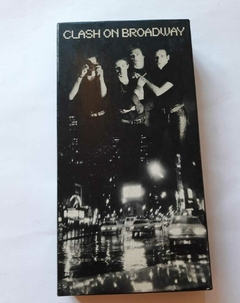 THE CLASH - ON BROADWAY (BOX IMPORTADO 3CDS + LIVRETO)