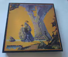 YES - YES YEARS - (BOX SET 4 CDS + LIVRETO IMPORTADO)