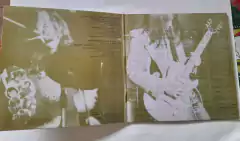 STRAWBERRY PATH - WHEN THE RAVEN HAS COME TO THE EARTH (IMPORTADO) na internet
