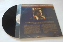 ANTONIO CARLOS TOM JOBIM - URUBU na internet