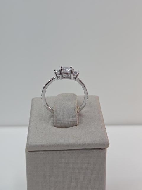 Solitário de 3 Pedras