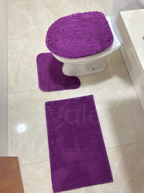 Jogo de Banheiro Macarrão Roxo