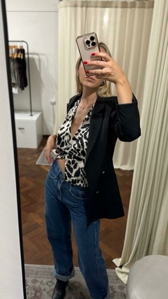 Chaleco animal print en internet