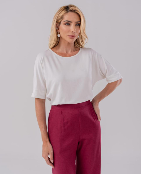 BLUSA QUADRADA MANGA MORCEGO - comprar online