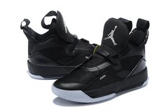 TÊNIS NIKE AIR JORDAN XXXIII