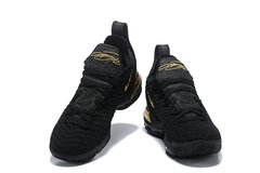 TÊNIS NIKE LEBRON XVI na internet