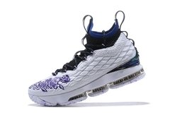 TÊNIS NIKE LEBRON XV na internet