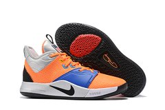 TÊNIS NIKE PG 3 NASA na internet