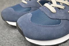 Tênis New Balance 574 na internet