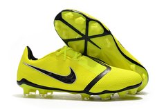 Chuteira Nike Phantom Venom