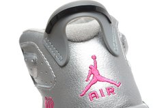 Tênis Air Jordan VI