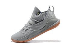 TÊNIS UNDER ARMOUR CURRY 5 na internet