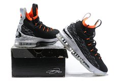 Imagem do TÊNIS NIKE LEBRON XV