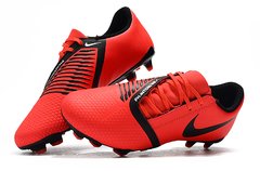 Chuteira Nike Phantom VNM Elite na internet