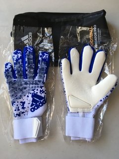 Luva de Goleiro Adidas Predator Pro