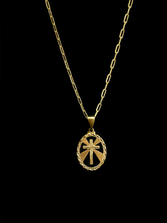 CORRENTE CARTIER 2MM C/ PINGENTE MEDALHÃO CRUZ - comprar online