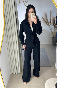 CONJUNTO CAMISA E CALÇA PRETO ANI