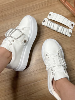 TÊNIS LUIZA 3 EM 1 OFF WHITE na internet