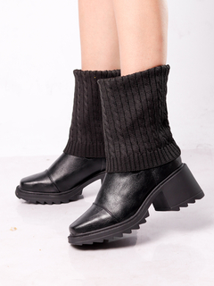 BOTA COTURNO COM TRICOT PRETA SAFIRA - comprar online