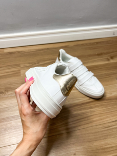 TÊNIS MARISA BRANCO COM OURO LIGHT - comprar online