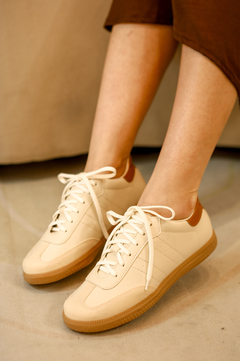 TÊNIS BEGE E OFF WHITE ESTILO SAMBA ZARA - Marine