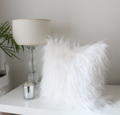 Alfombras Nordicas Piel Premiun Angora Blanco (rizado) en internet