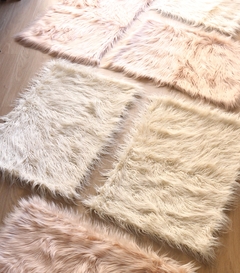 Alfombra Nórdica Costado de Cama - comprar online