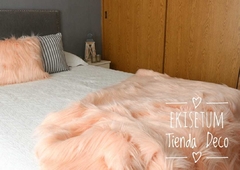Manta Pie de Cama Nórdico Premium - Zorro Rosa Dior - comprar online