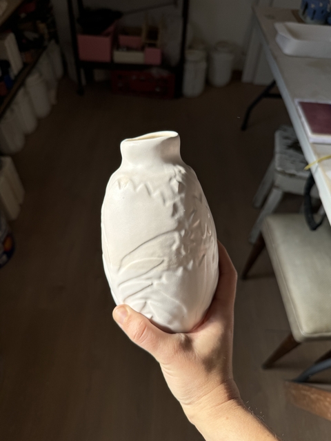 Florero huevo blanco - comprar online