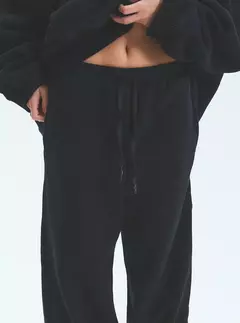 JOGGER TORI en internet