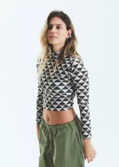 POLERA TINI MONOGRAM GREEN - Chunchon