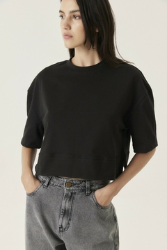 REMERA BOXY CHIPS NEGRA - comprar online