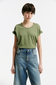 BOYFRIEND TEE VERDE MILITAR - comprar online