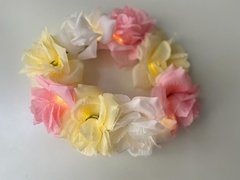 CORONA DE FLORES LED
