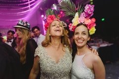 HAWAIAN BRIDE - bride on
