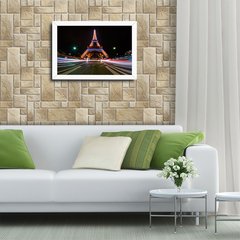 Torre Eiffel - noturna na internet