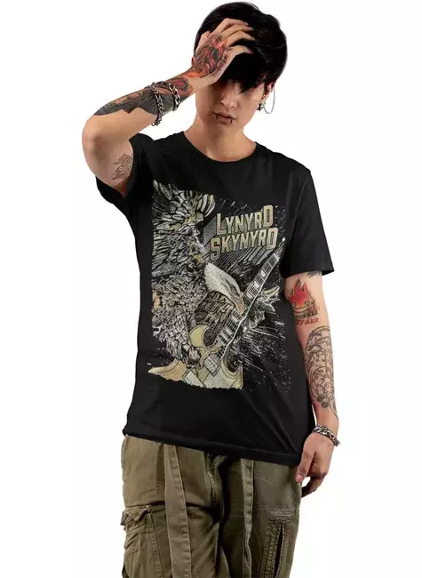 Camiseta Preta Lynyrd Skynyrd Free Bird Bomber Southern Rock - comprar online