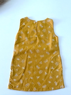 VESTIDO BORBOLETAS  MOSTARDA EM TECIDO PLANO 100% ALGODÃO