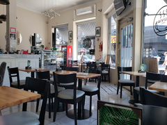 EXCELENTE RESTO & CAFE – REMATE EL JUEVES 23/5/24 en internet