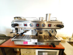 RESTO BISTRO – EXCELENTES INSTALACIONES - REMATE EL MARTES 6/9/22 - tienda online