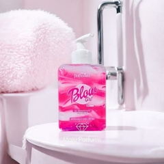 Blow Girl na internet