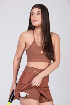 Short Saia Tati Marrom na internet