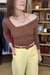 Blusa Assimétrica Alice Marrom - loja online