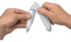 Cortaplumas Victorinox Hunter Pro Alox Navaja Suiza