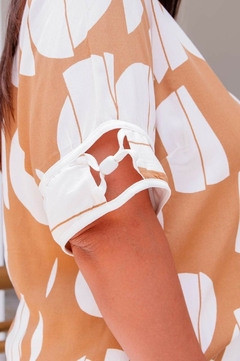 Imagem do Blusa Abstrata