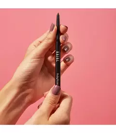 Delineador Kajal Ruby Rose